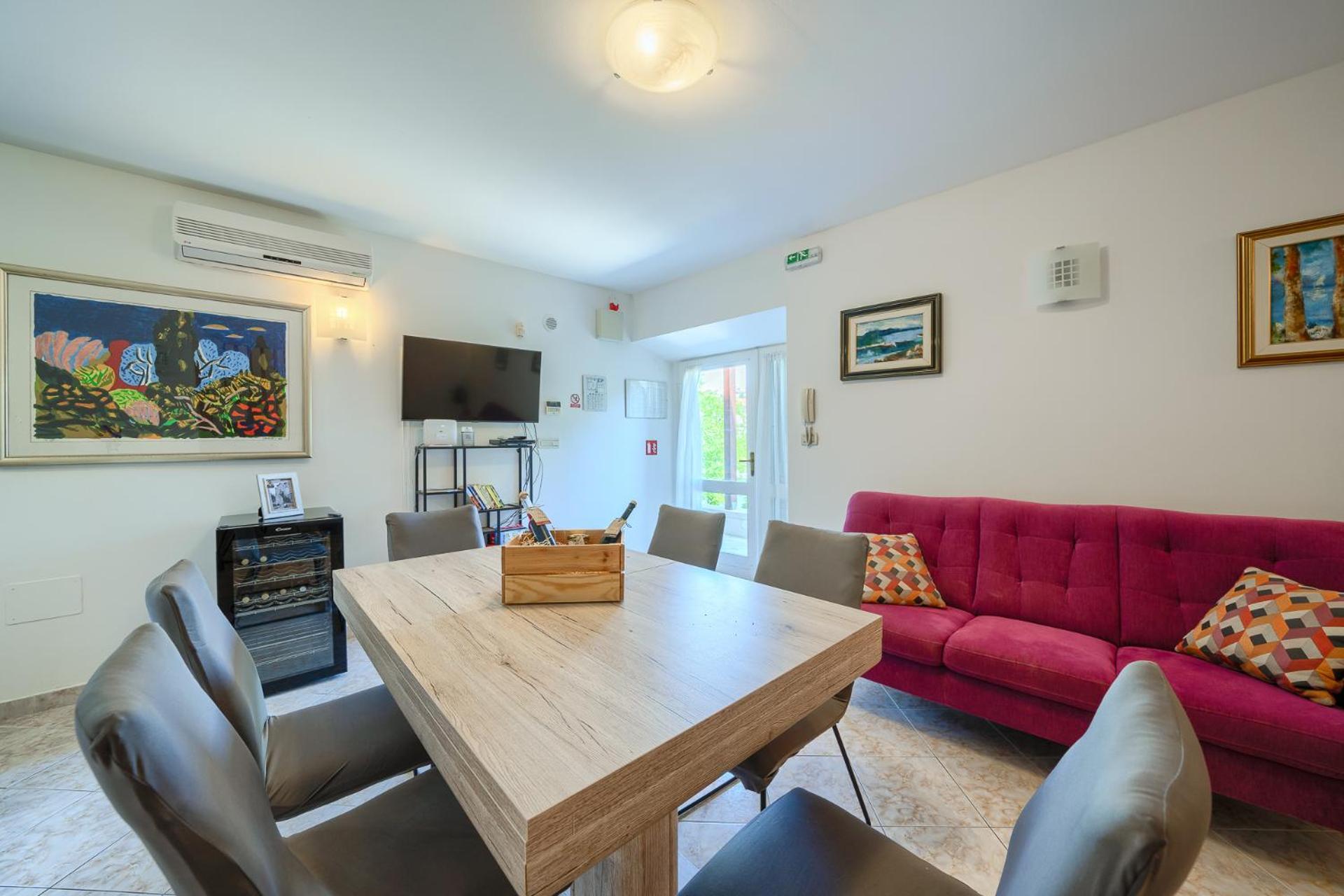 Villa Bonaca Perfect Location For A Holiday With Friends Or Family, Heated Pool Sumartin Kültér fotó