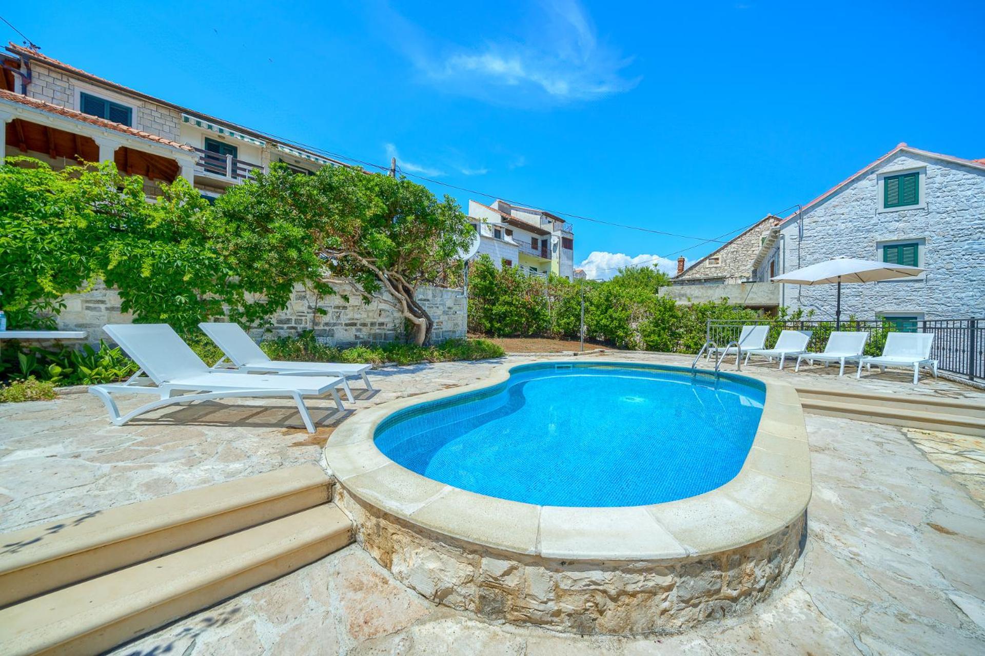 Villa Bonaca Perfect Location For A Holiday With Friends Or Family, Heated Pool Sumartin Kültér fotó