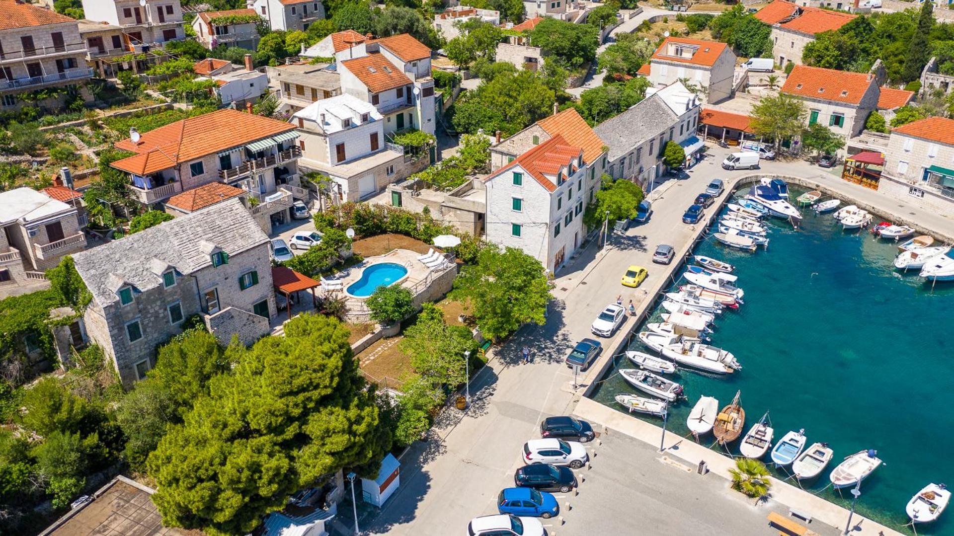 Villa Bonaca Perfect Location For A Holiday With Friends Or Family, Heated Pool Sumartin Kültér fotó